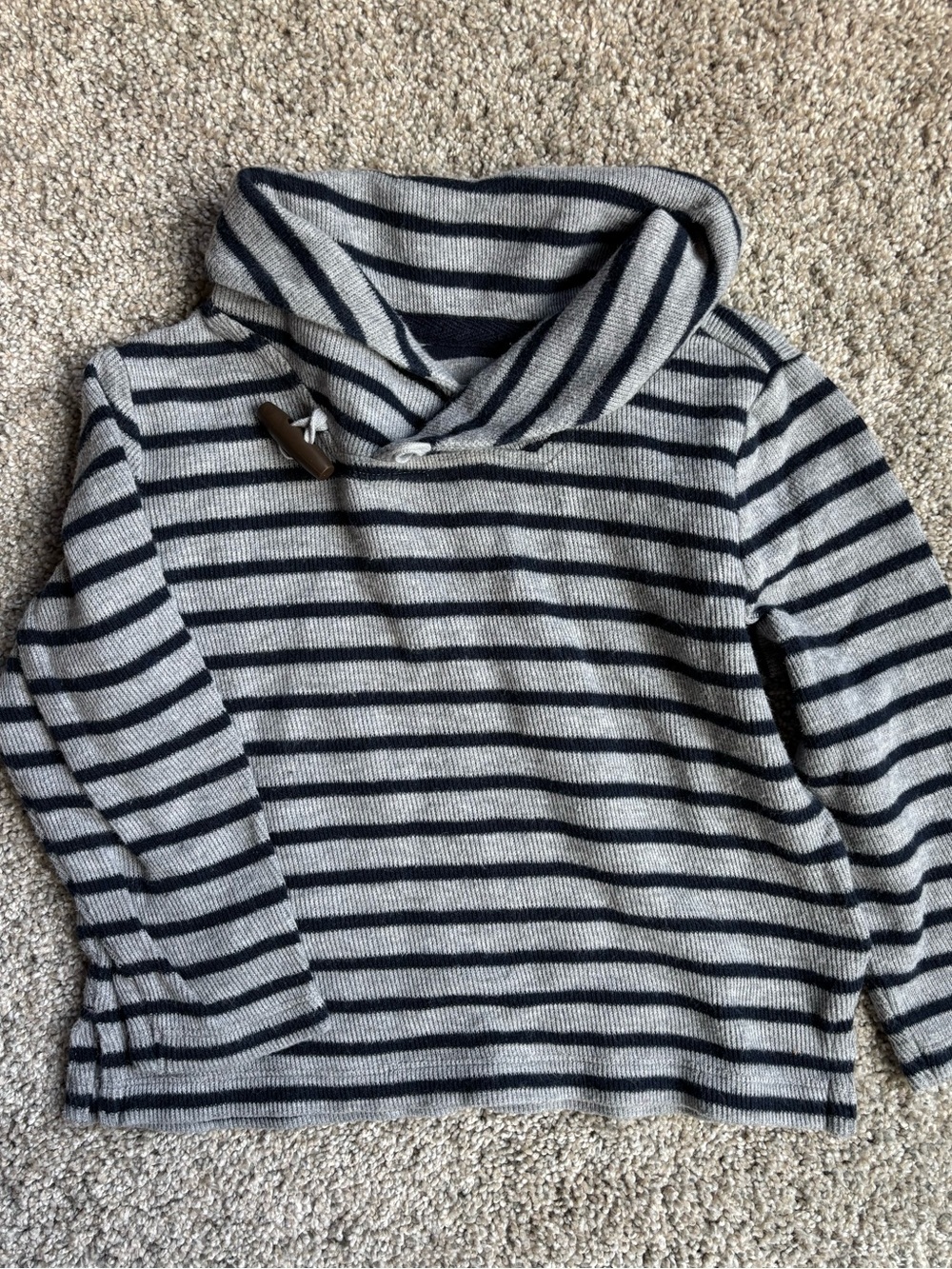 Old Navy 2T Sweatshirt